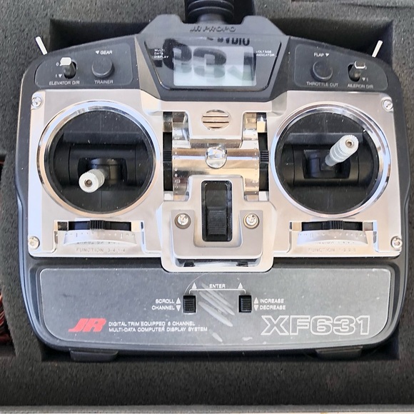 JR Brand XF631 Radio Controller, Case and Various Supplies - Picture 2 of 13